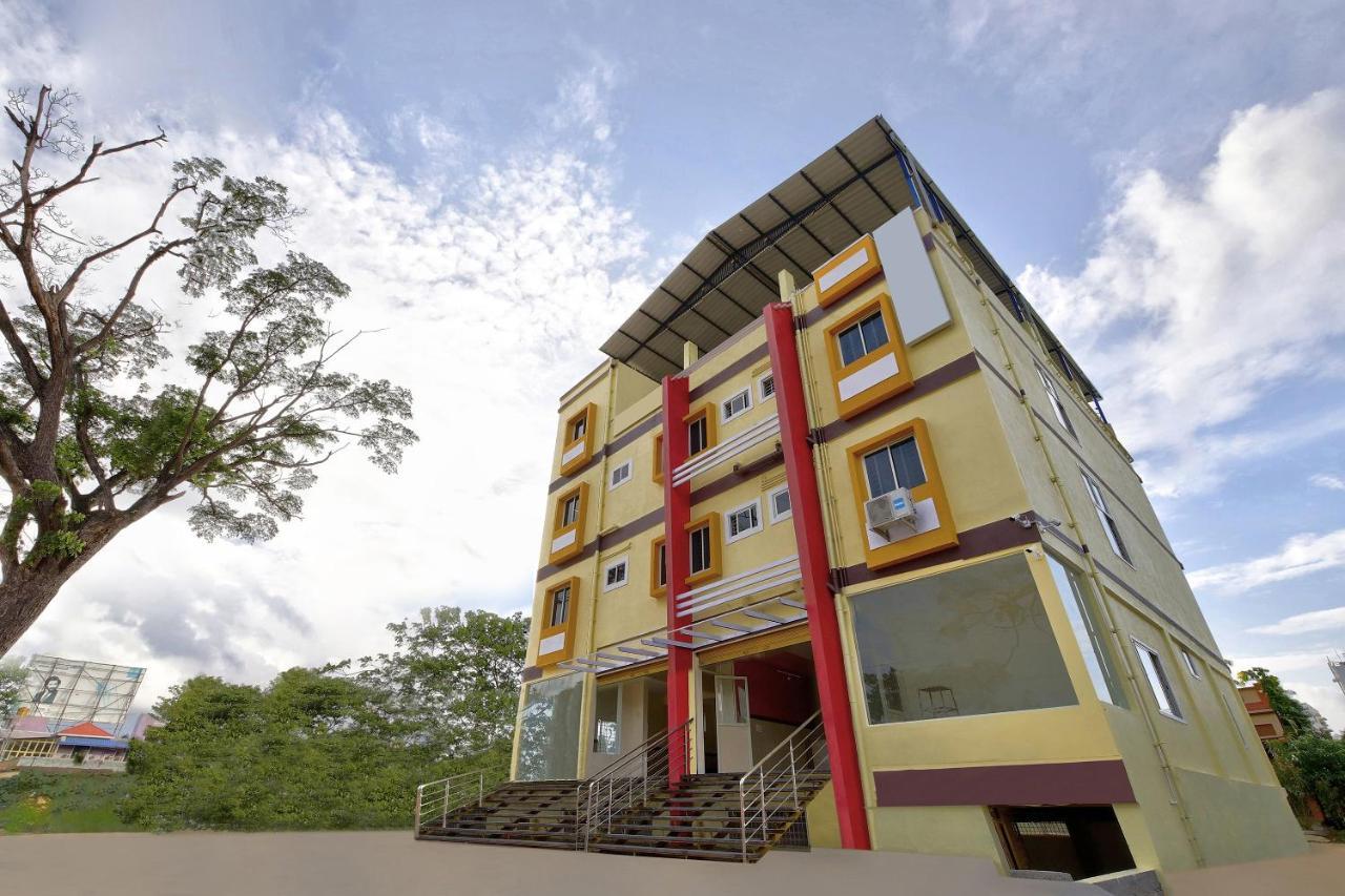 Готель Oyo 39837 Sri Anjaneya Residency Шімоґа Екстер'єр фото