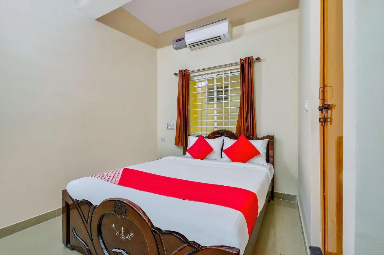 Готель Oyo 39837 Sri Anjaneya Residency Шімоґа Екстер'єр фото