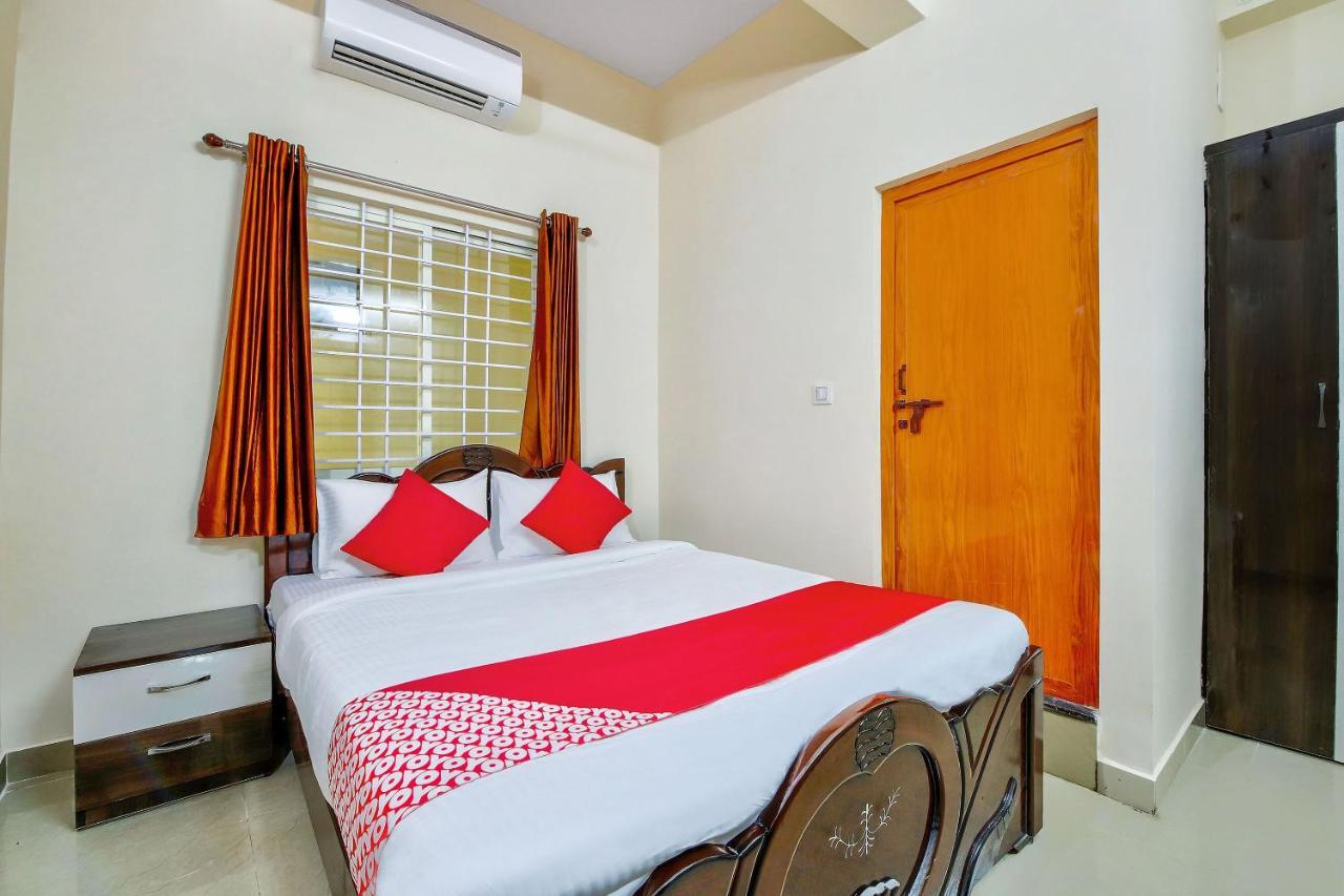 Готель Oyo 39837 Sri Anjaneya Residency Шімоґа Екстер'єр фото