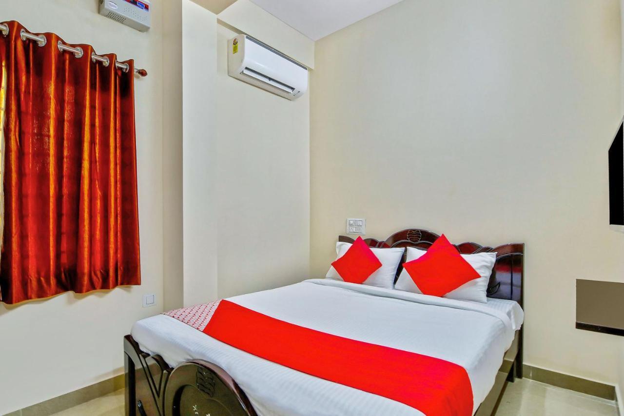 Готель Oyo 39837 Sri Anjaneya Residency Шімоґа Екстер'єр фото