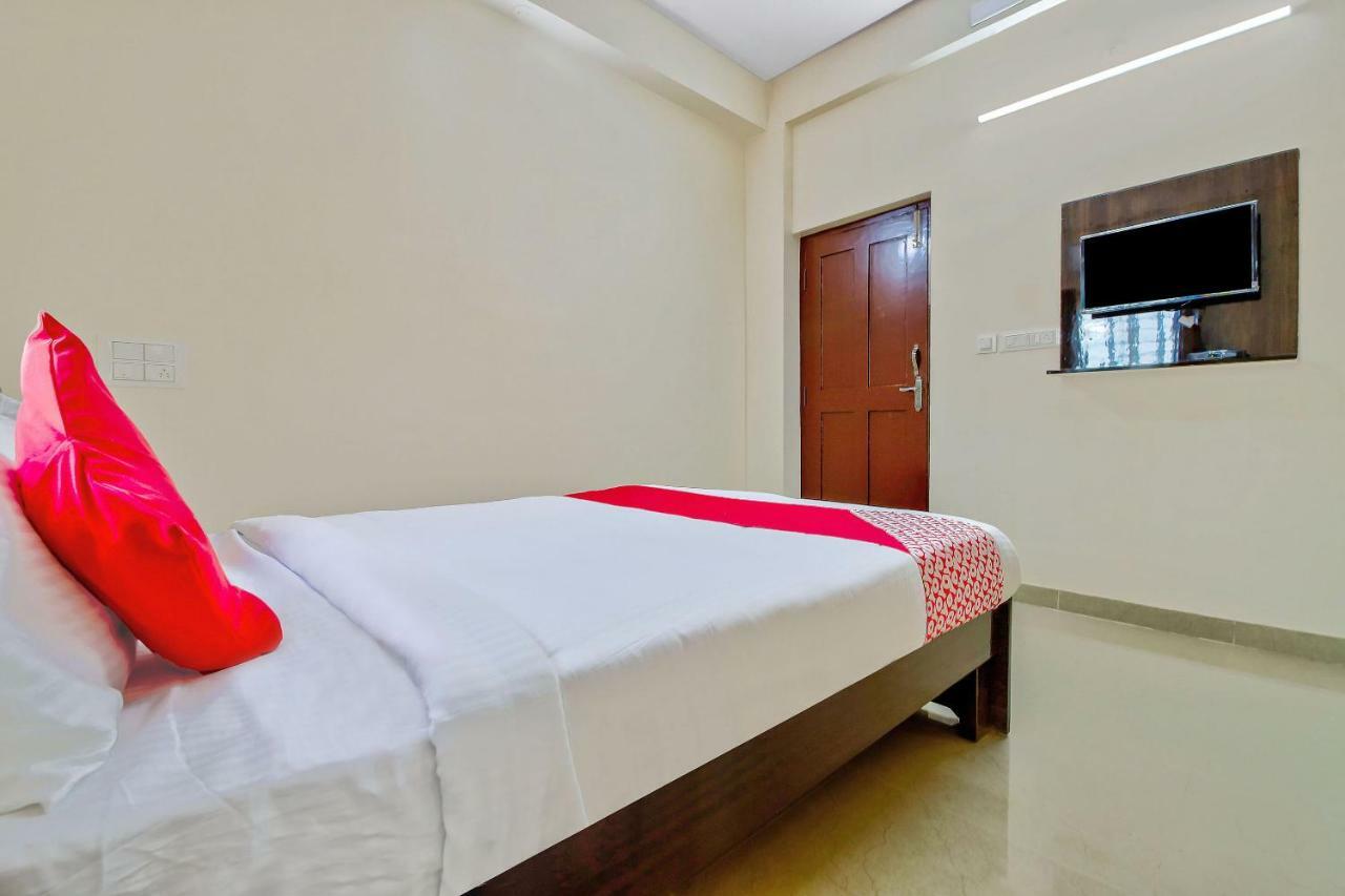 Готель Oyo 39837 Sri Anjaneya Residency Шімоґа Екстер'єр фото