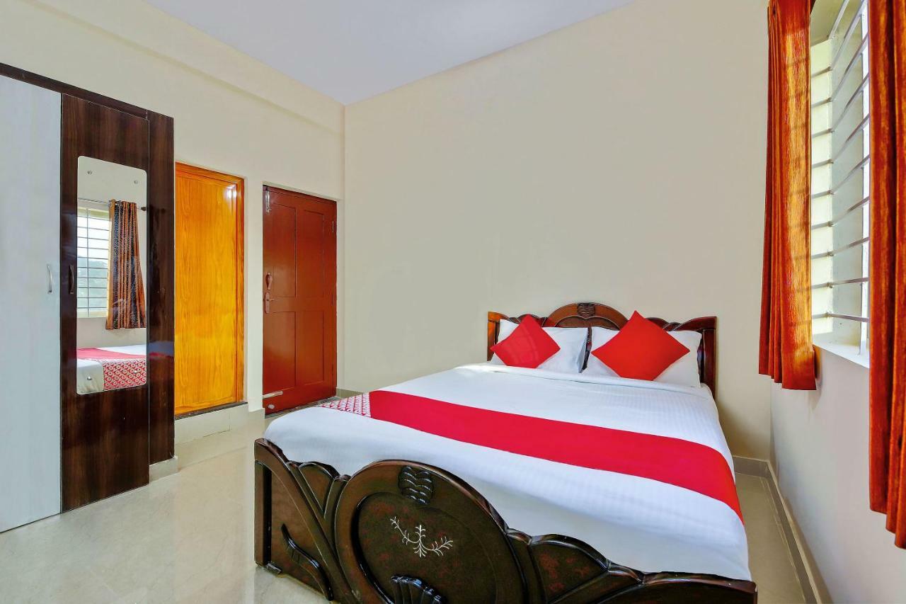 Готель Oyo 39837 Sri Anjaneya Residency Шімоґа Екстер'єр фото